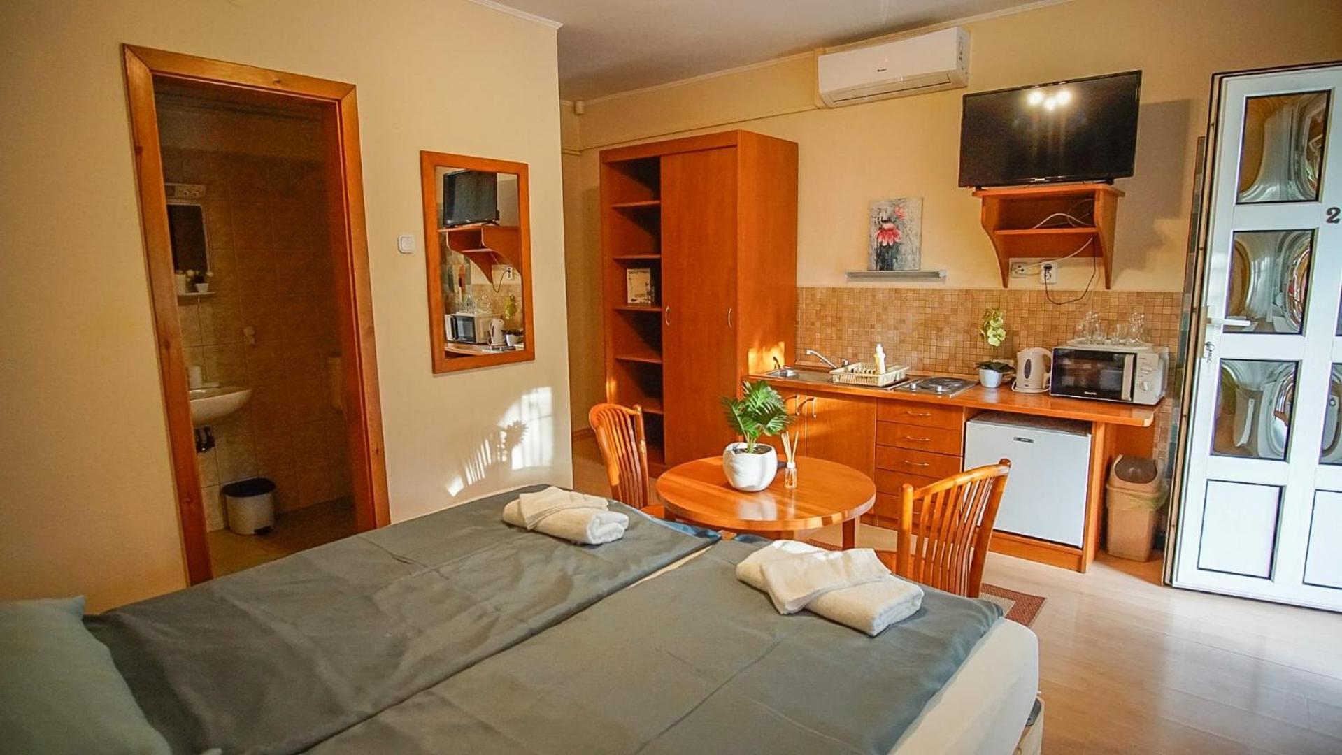 Zam-Zem Holiday Apartman ไฮจ์ดุสโซบอสโล ภายนอก รูปภาพ