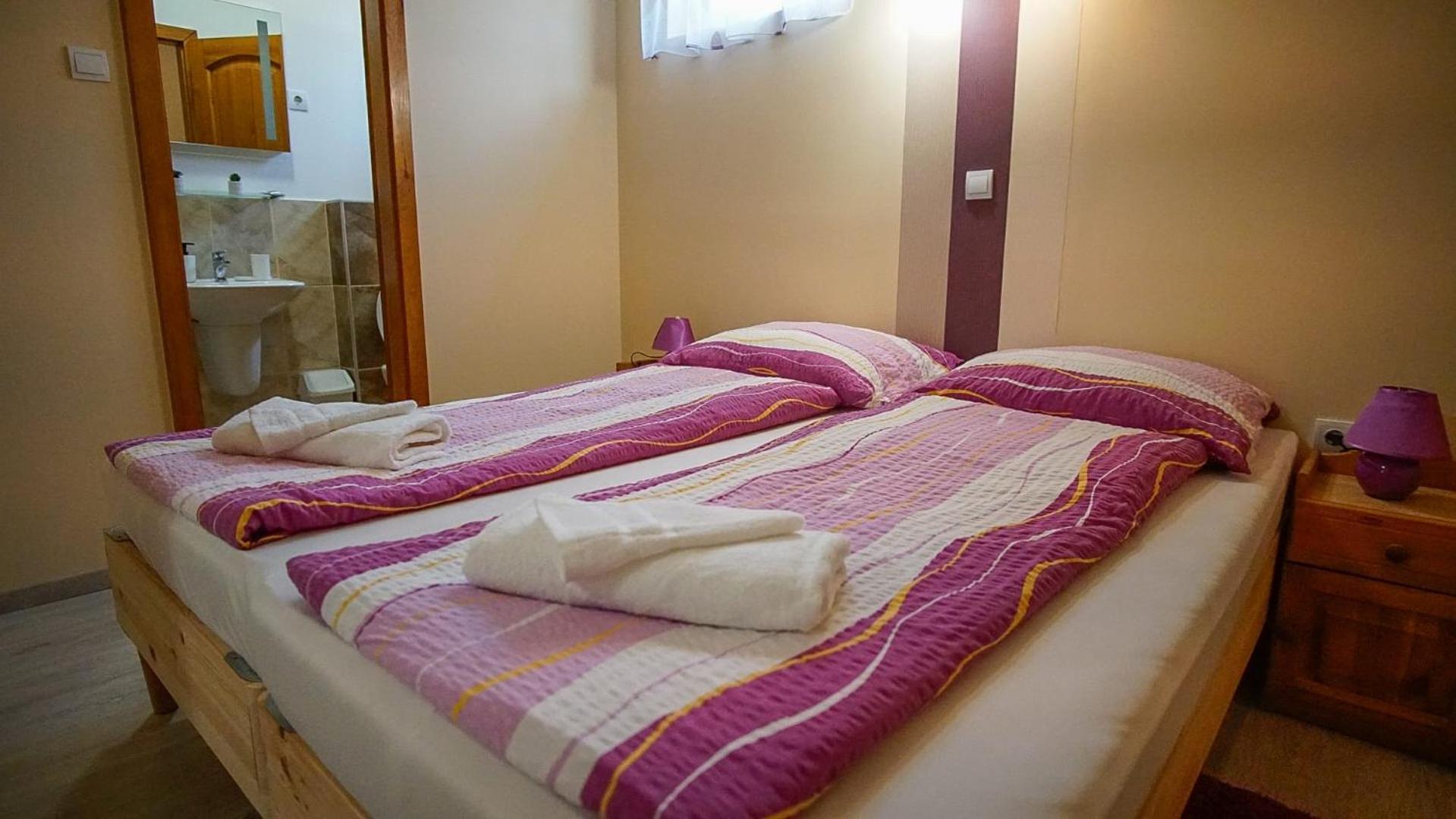 Zam-Zem Holiday Apartman ไฮจ์ดุสโซบอสโล ภายนอก รูปภาพ